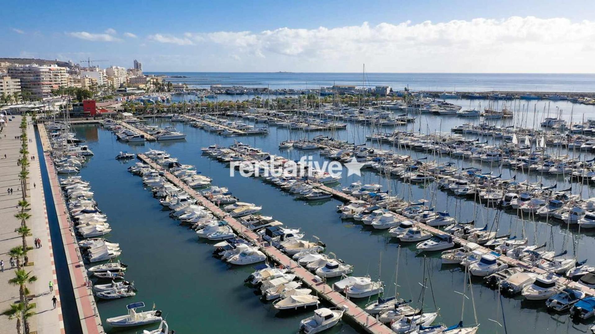 Rentafive Cerca Del Puerto 2 Min Andando Playa Appartement Santa Pola Buitenkant foto